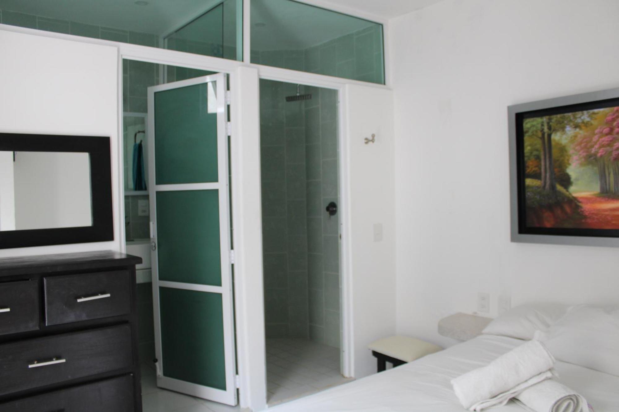 Hotel & Suites Vayor San Patricio - Melaque Habitación foto